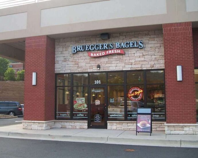 Bruegger's bagels